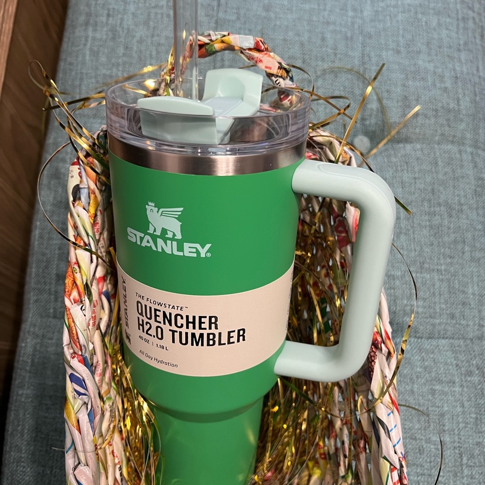 Stanley Green Quencher H2.0 Tumbler 40oz